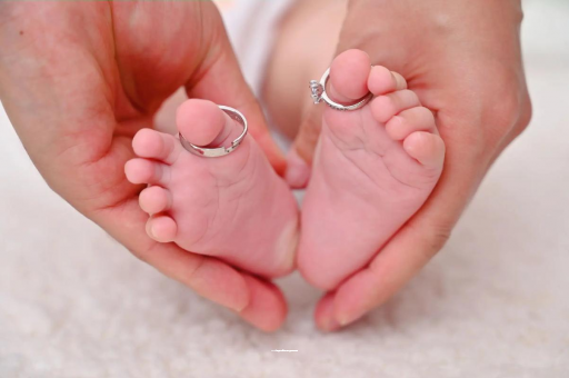 西双版纳宝宝发烧手心比额头烫 西双版纳宝宝发烧手心比额头烫